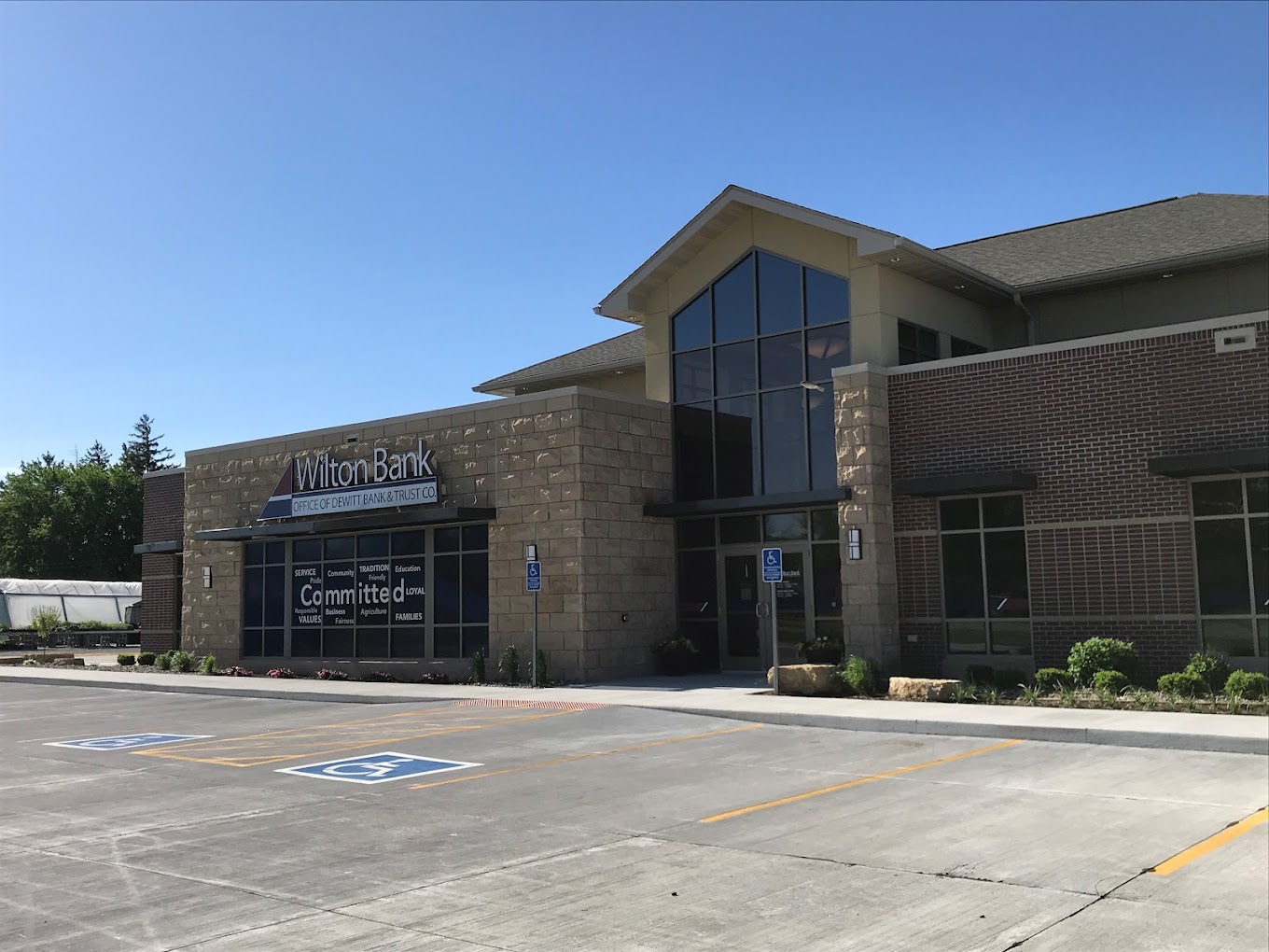 Wilton Bank Wilton Chamber & Development Alliance